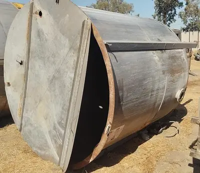 Tank, 2,750 Gallon, Stainless Steel, 7’6” X 8', Agitated, Cone Bottom #S745319