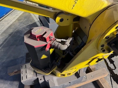 2006 FANUC S500IB 6 Axis Robots | K.B. Industries LLC (8)