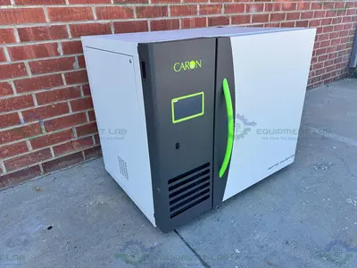 USED CARON 7002-10-1  HEATED INCUBATOR, 10 CU. FT, 10ºC ABOVE AMBIENT TO 70º, 115 VAC