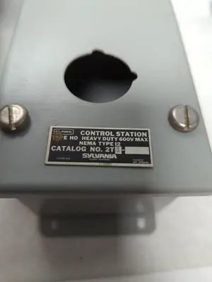 New | in-Stock SYLVANIA 100-2T1 Miscellaneous Equipment (Electrical & Power) Ohio US | Surplus Asset Holdings #1242057