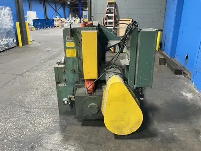 Used WYSONG AND MILES CO. 1610 Power Squaring Shears (Gauge) Ohio US | HGR 24 #1520787