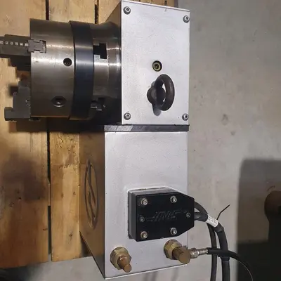 USED HAAS HRT 160 4TH AXE