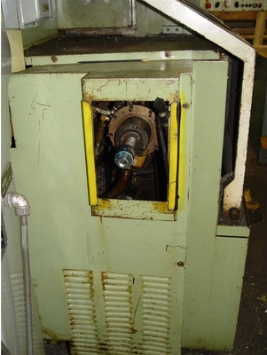 USED 1986 OKUMA LB15