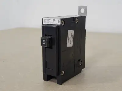 USED EATON M-1640