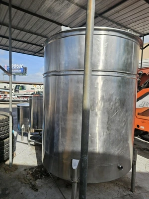 USED 2024 TANKS USA SS304