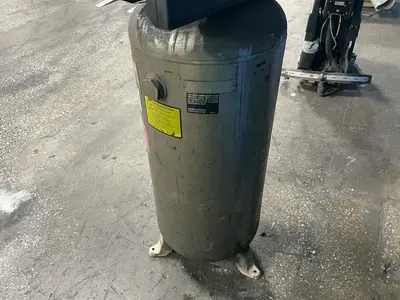 Used CAMPBELL HAUSFELD VT558704 Lubricated Reciprocating Air Compressors Ohio US | HGR 24 #1556816