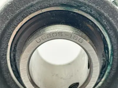 PA205 | IPTCI  Pillow Block Bearing UC205-160 - Used