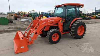 USED 2021 KUBOTA MX5400
