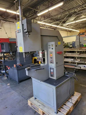 Haeger 824 Hardware Insertion Press w/ Autofeed