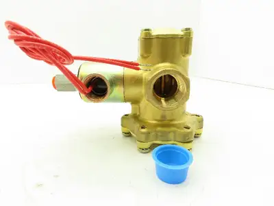 Honeywell Skinner L4LB5140 Brass Solenoid Valve 3-Way NC 120V 140 PSI 3/4" NPT