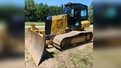 USED 2022 Caterpillar D2