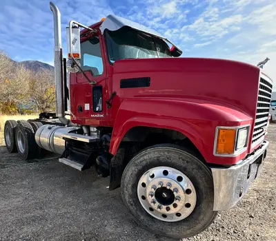 Used 2011 MACK PINNACLE CHU613 Conventional trucks Utah US | Proxy Equipment #1385323