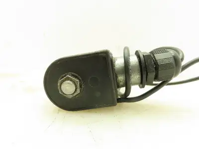 Parker 71215SN2EF00N0C111C2 Pneumatic Solenoid Valve 24VDC 520PSI 3/64 Orifice