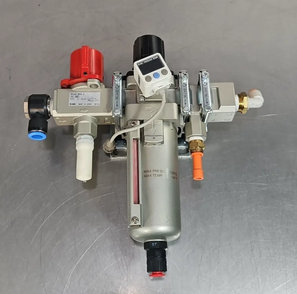 SMC AW-N04D-8Z + VHS40-N04-Z Main Pressure Regulator Loc6D32