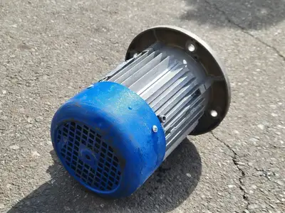 USED MOTORI ELETTRICI 80B/2