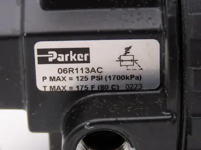 Parker 06R113AC Pneumatic Air Pressure Regulator 1/4" NPT