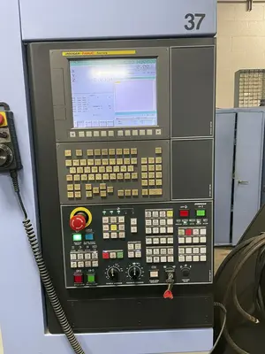 Used 2013 DOOSAN DNM400-II Vertical Machining Centers Illinois US | Machinery Marketing International #1352542