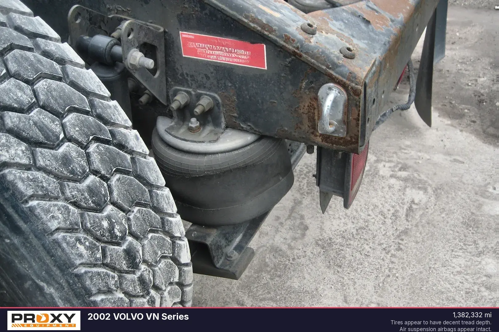 Used 2002 VOLVO VNL SERIES Conventional trucks Florida US | Proxy Equipment #1384975