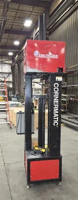 2001 IOWA PRECISION CM-F-DH Corner Formers | THREE RIVERS MACHINERY (1)