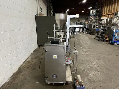 VFFS Sachet Machine with Cup Filler