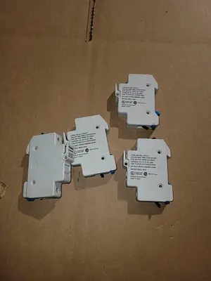 USED GOULD ULTRASAFE 30 AMP BREAKER