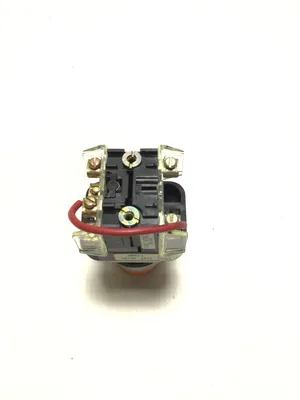 Allen-Bradley 800T-QT10 Push Button Amber Pilot Light