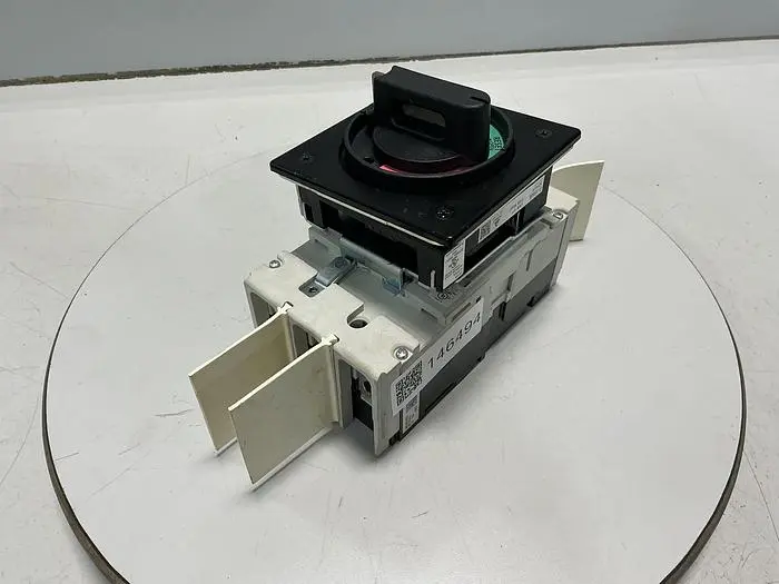 Used MITSUBISHI NF125-HVU Circuit Breakers Michigan US | Ideal Machinery #694309