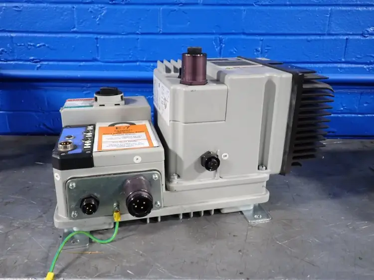 Used ALLENBRADLEY 284GFVD7P6D25RRGCBGDBIEMI AC Drive Control Module Ohio US | HGR 24 #895332