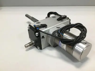 USED KOGANEI SDA40X15-N-90-358W