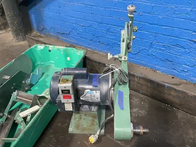 Used _UNKNOWN_ _UNKNOWN_ Belt Grinders Including Sanders Ohio US | HGR 24 #1370494