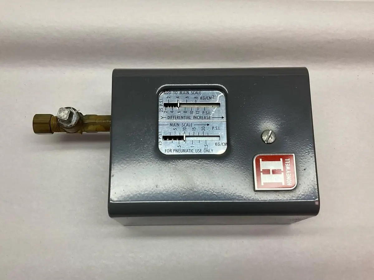 New | in-Stock HONEYWELL P643A 1007 2 Industrial Controls Ohio US | Surplus Asset Holdings #1237650