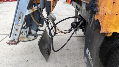 USED 2005 INTERNATIONAL WORKSTAR 7400