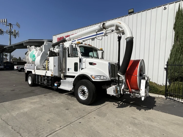 Used 2012 PETERBILT 348 Combination Sewer Cleaners California US | Big Truck & Equipment #1412276