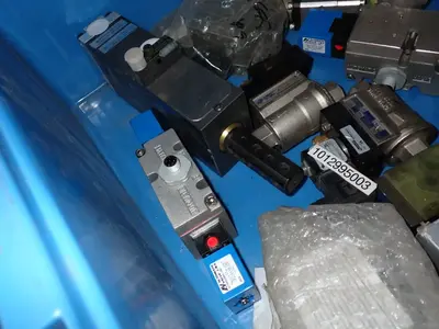 Pneumatic Lot, Valves, Pin Clamp