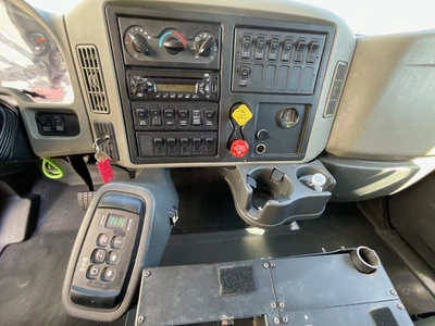 Used 2014 INTERNATIONAL 7500 Service & Utility Trucks California US | Big Truck & Equipment #1412240