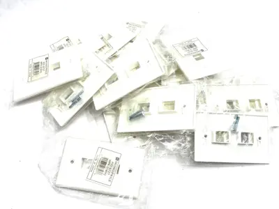 USED MONOPRICE 1-GANG WALL PLATE FOR KEYSTONE, 2-PORT WPK-2