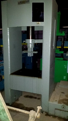 225 Ton Oilgear Hydraulic Press;