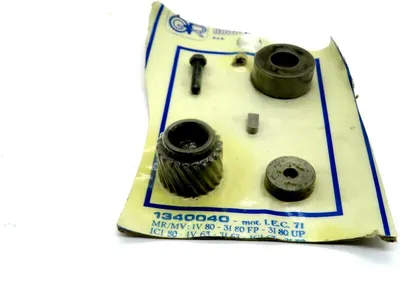 NEW ROSSI MOTORIDUTTORI 1340040 PINION KIT