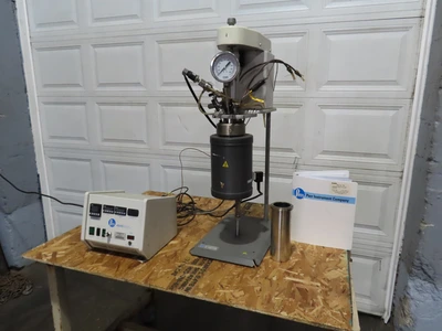 Parr Instrument Co. High Pressure Mini Lab Reactor