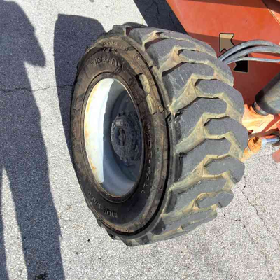 USED 2013 JLG 450AJ