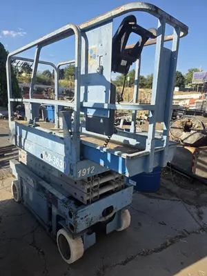 2012 GENIE INDUSTRIES GS-1930 Forklifts | MD Equipment Services LLC (4)