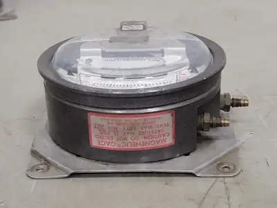USED MAGNEHELIC 2002C