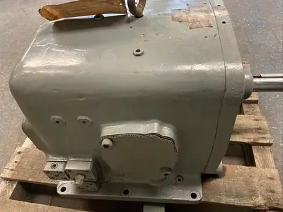 USED OIL GEAR DH-3525