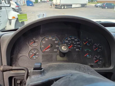 2005 INTERNATIONAL 4300 SBA 4X2 BOX TRUCK | Levy Recovery Group (22)