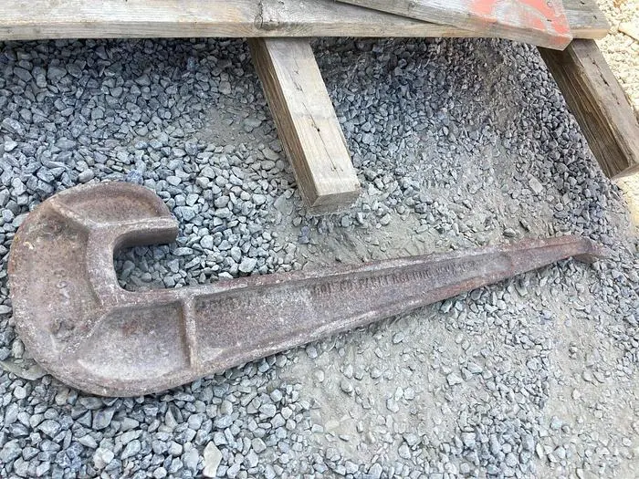 Used ACME FISHING TOOL CO. J-WRENCH Wrenches Pennsylvania US | East West Machinery & Drilling #1417297