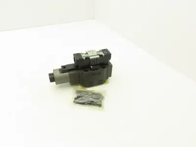 Nachi Hydraulic Directional Control Solenoid Valve 24VDC