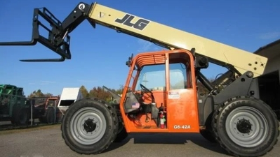 USED 2014 JLG G6-42A
