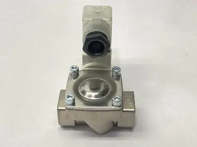 USED SMC 2-WAY MEDIA VALVE