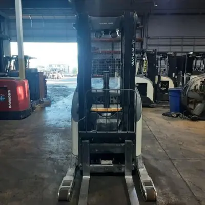 USED 2019 CROWN RR5725-45