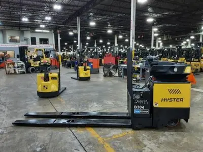Used 2022 HYSTER BE080ZHD Pallet Jacks | Russell Equipment #723628